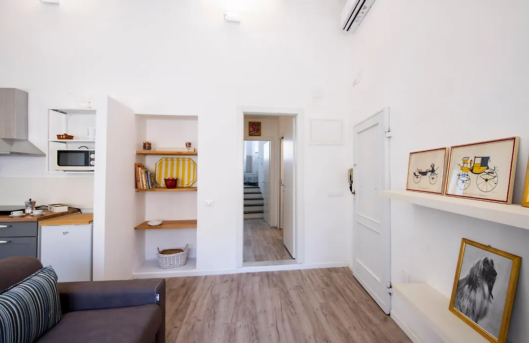 Borgo Santa Croce Apartment By Mamo Florence-1